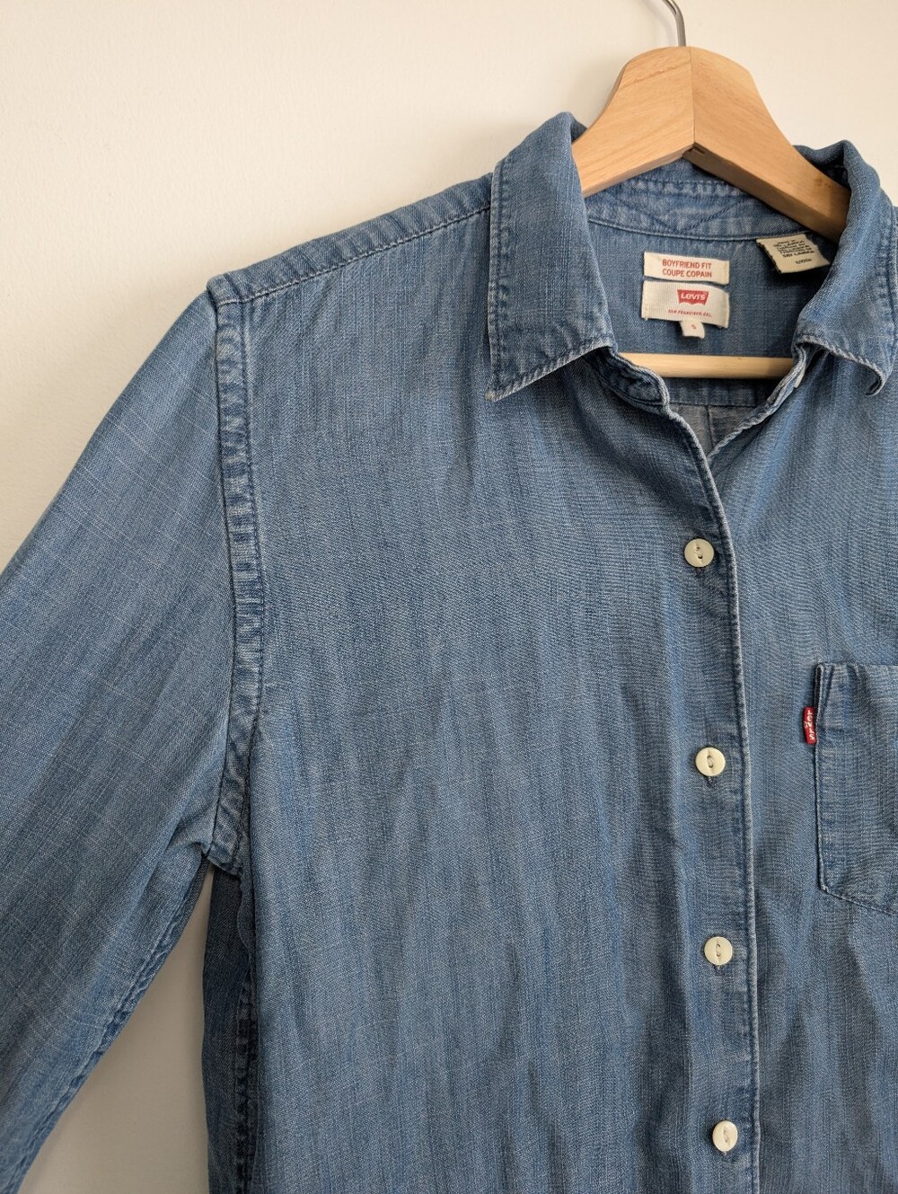 Levis Small Western Button Down Denim Shirt Boyfriend Fit Distressed Blue Jean